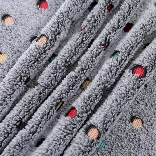 Super Soft Cute Kitty Flannel Blanket – Cozy Cat Throw in 3 Colors & Multiple Sizes